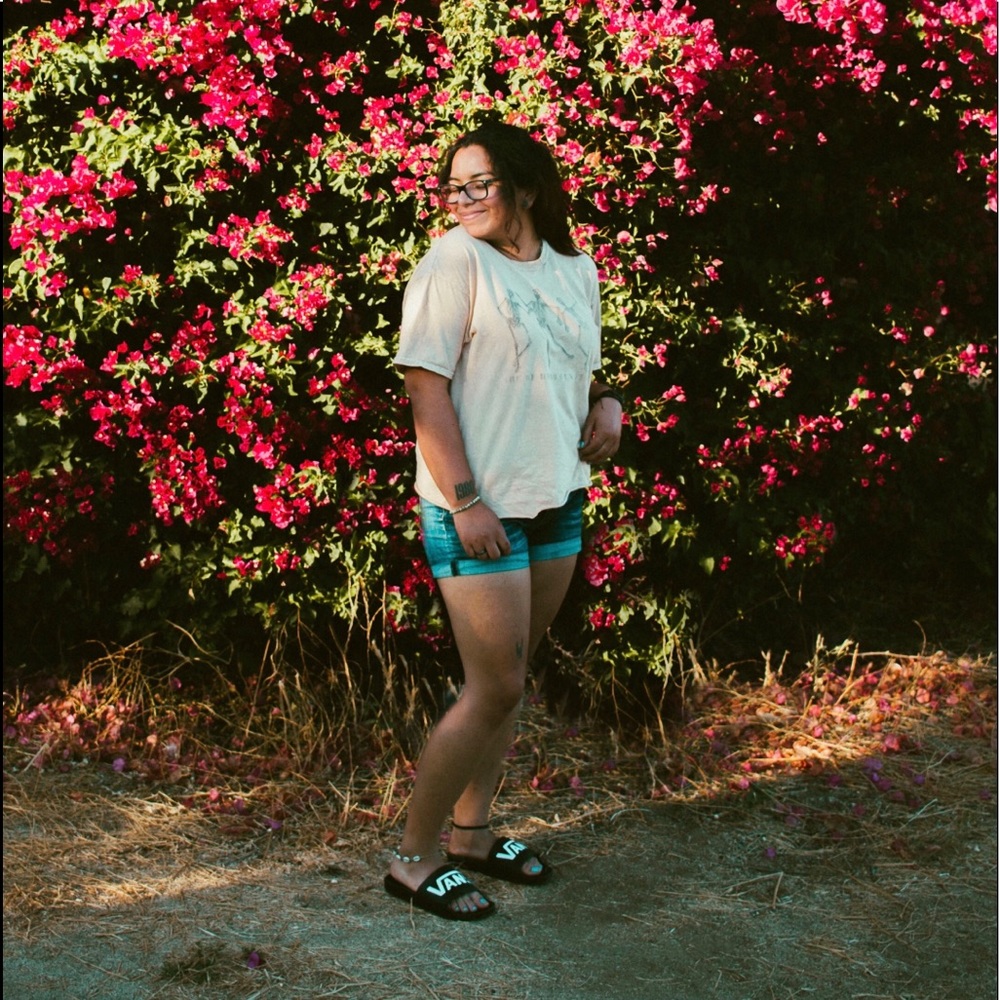 Crop top tee